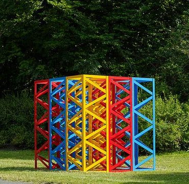 https://talking.beer/wp-content/uploads/2017/08/frieze-sculpture-in-regents-park_rasheed-araeen-summertime-the-regents-park-frieze-sculpture-2017-photo-by-stephen-white-courtesy-of-stephen-whitefrieze_dbced0d10ef9707fd8eeda9a942be26a-370x360.jpg